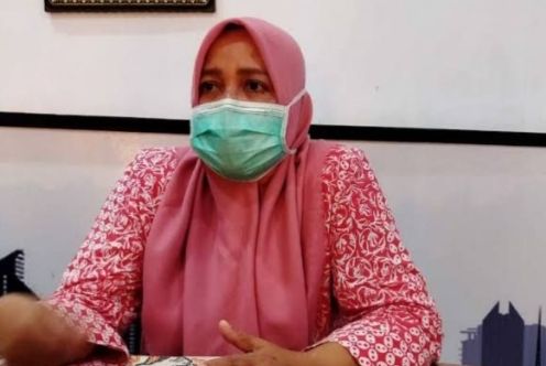 Kadinkes Batanghari, dr. Elfi Yennie Mars