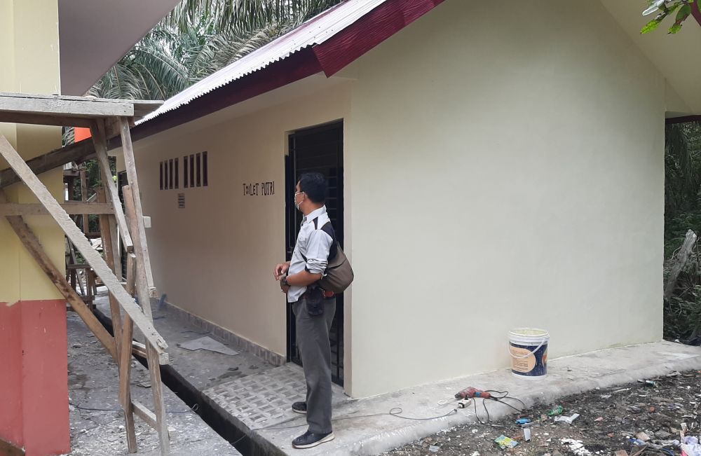 Salah satu Gedung Toilet yang di bangun bernilai 124 juta