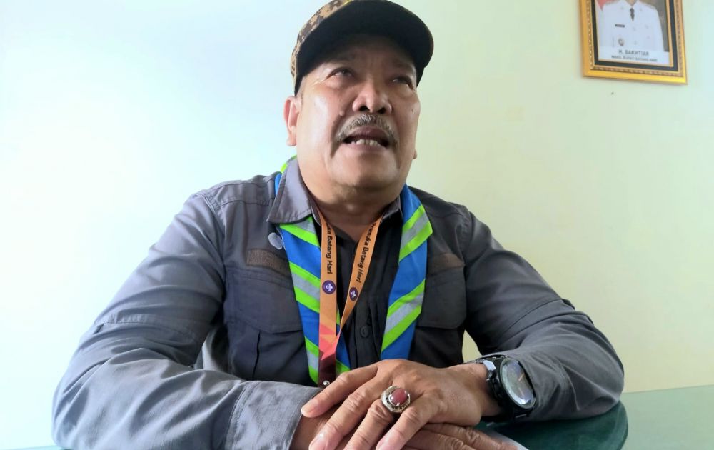 Ketua Harian Kwartir Cabang (kwarcab) Kabupaten Batanghari Drs Zulkarnain