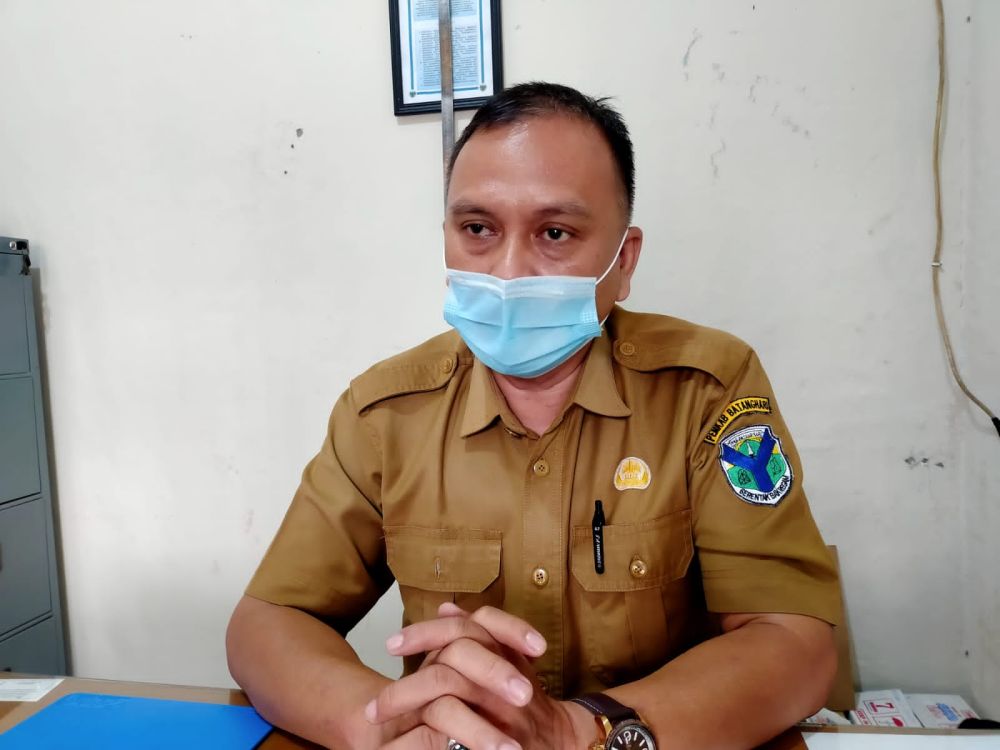 Ahmad Farij Wadji...