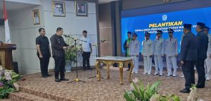  Lantik 6 Kades PAW, Bupati M. Syukur Singgung Tambang Rakyat, Dana Desa dan Camat