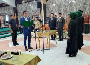  Bupati Fadhil Arief Lantik Sejumlah Pejabat Administrator dan Jabatan Fungsional Tertentu 