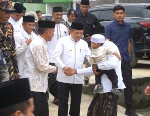 Wabup A. Khafidh Dampingi Gubernur Alharis Hadiri Haflah Akhirussanah Ponpes Sulton Fattah